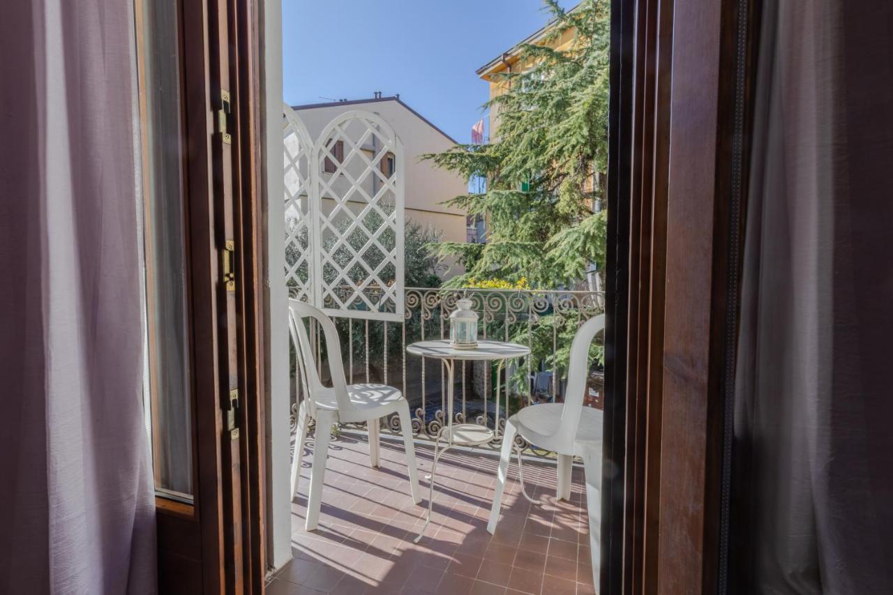 Rooms Giulietta E Romeo Werona Zewnętrze zdjęcie